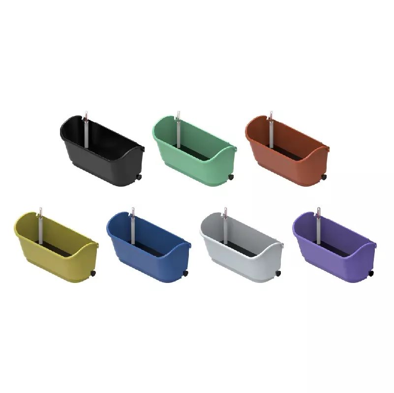 Beltéri önöntöző ültető edény